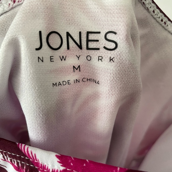 Jones New York one piece ruffle strap bathing suit - Picture 4 of 4